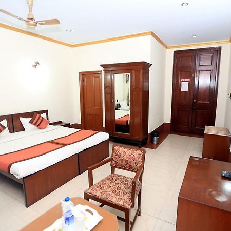 Ymca Seacom Inn Calcutta Exterior foto