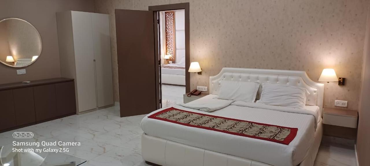 Ymca Seacom Inn Calcutta Exterior foto