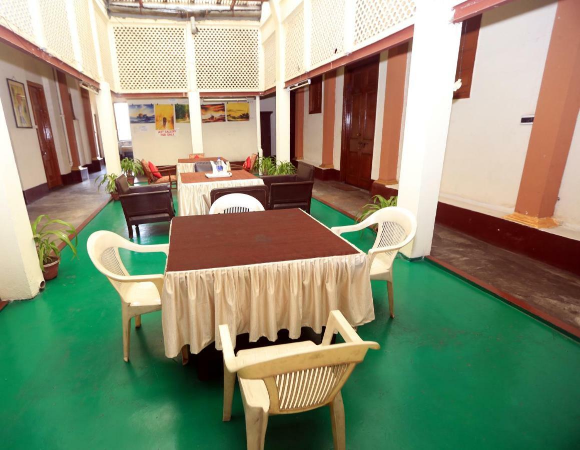 Ymca Seacom Inn Calcutta Exterior foto